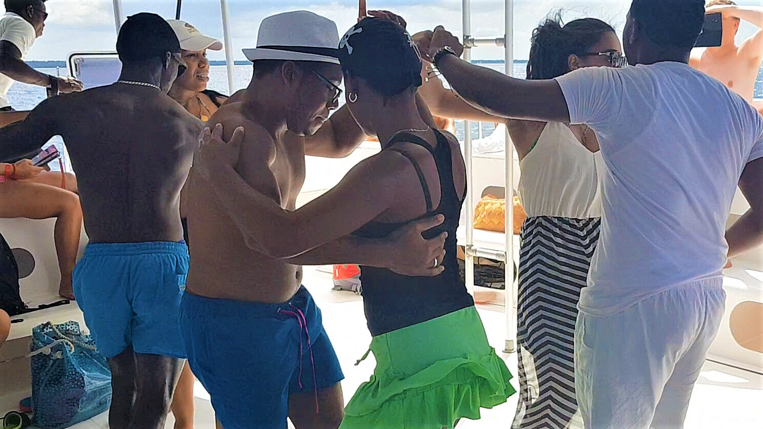 Taniec i muzyka z Dominikany – BACHATA